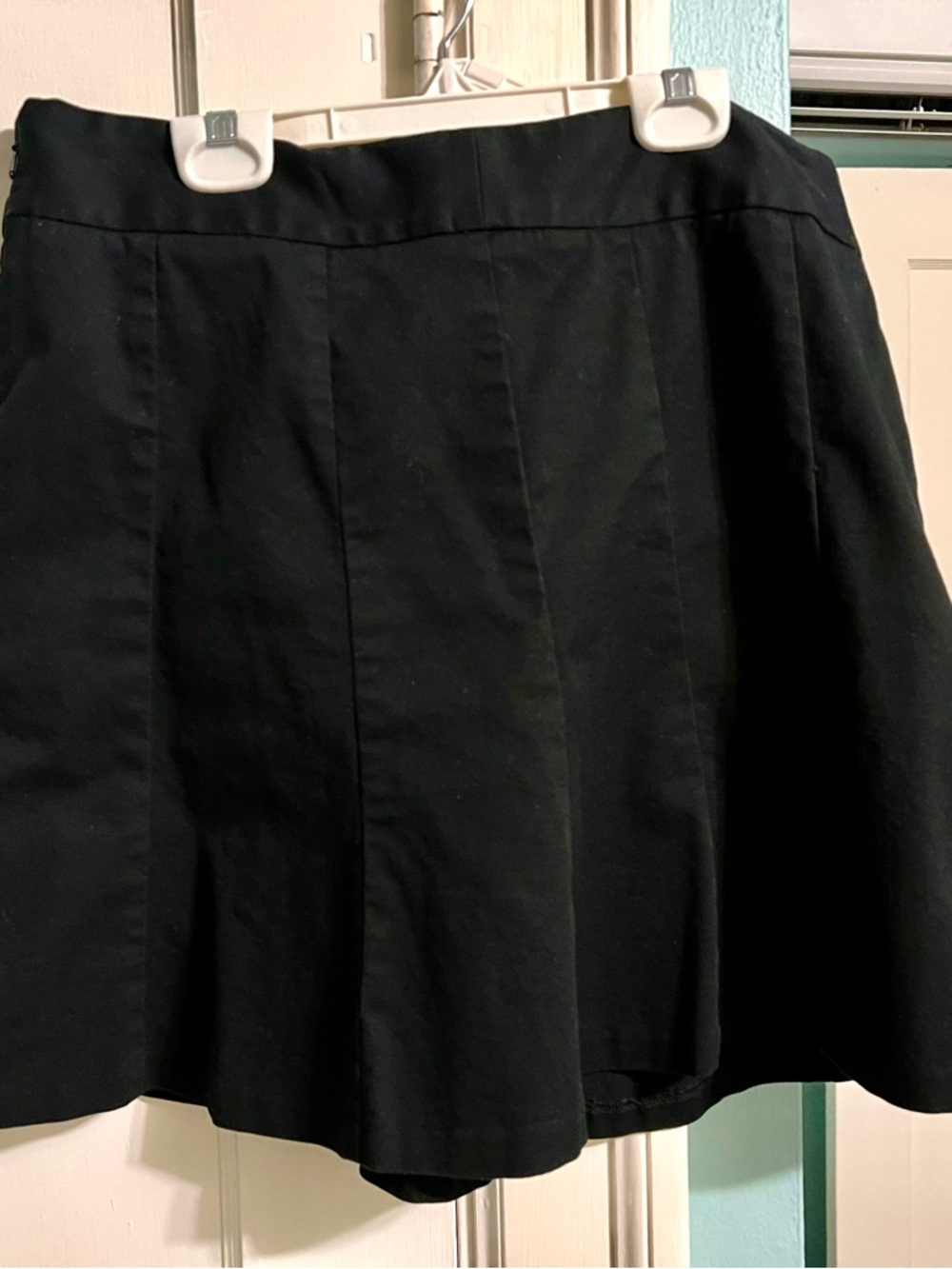 Banana Republic Black mini flare Skirt, size 10